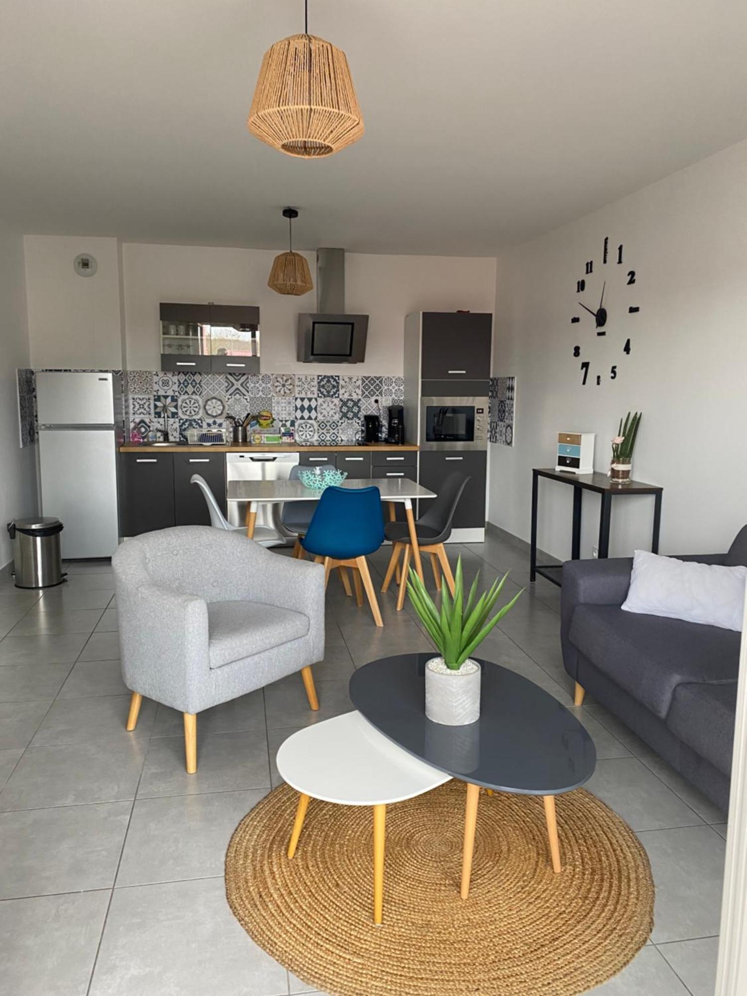 Appartement Neuf A St Jean De Niost Tout Confort Saint-Jean-de Niost Kültér fotó